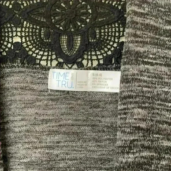 Time and Tru Grey Open Cardigan Black Lace Small - Picture 3 of 5
